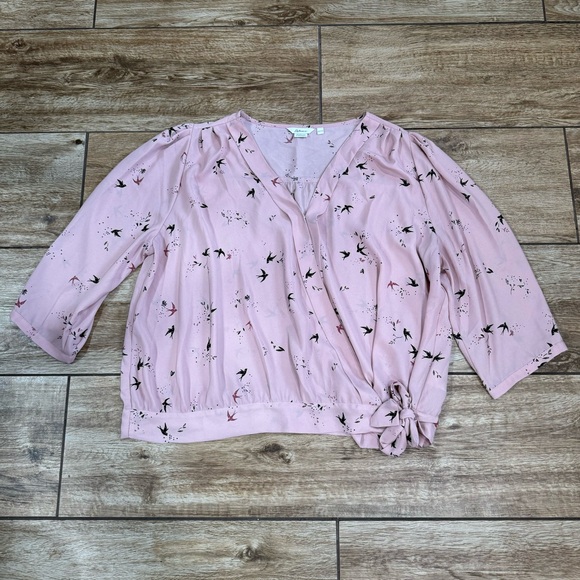 Reitmans The Short cut bird print blouse Size XXL Pink side tie Shirt 2X - Picture 9 of 14
